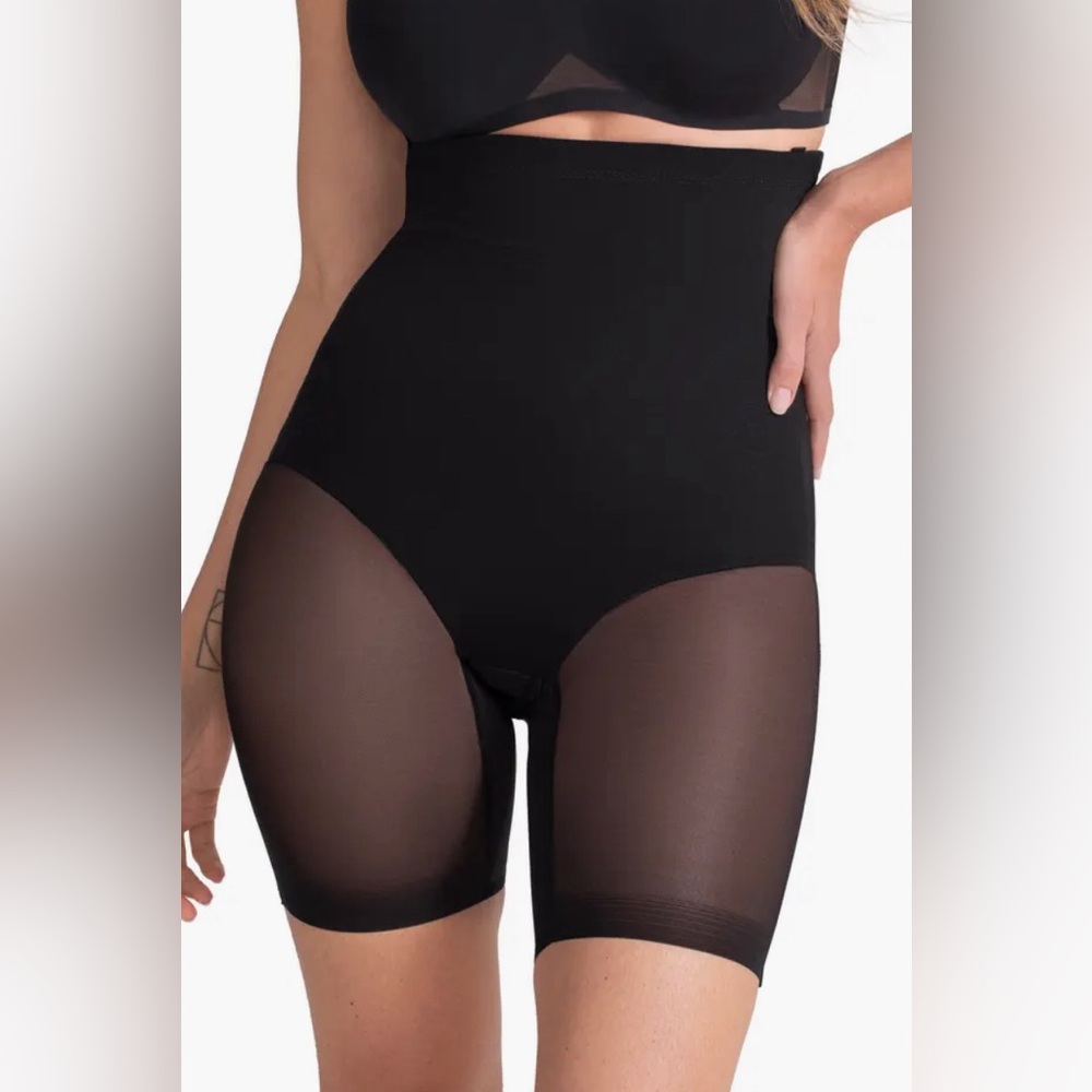 Honeylove SuperPower Black Shapewear Shorts